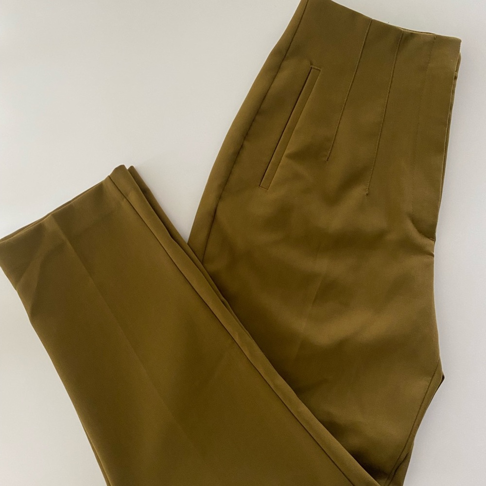 Zara High-Waisted pants in Olive Green